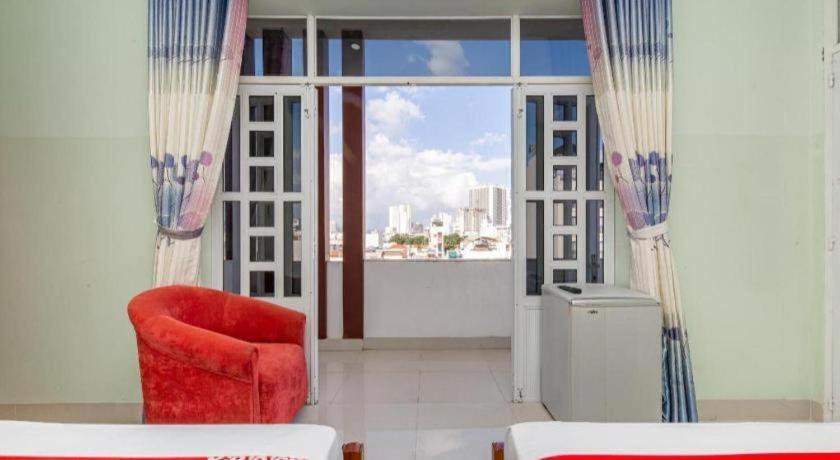 Oyo 898 Phuong Thao Hotel Nha Trang Buitenkant foto