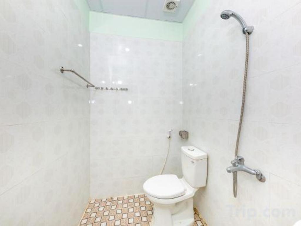 Oyo 898 Phuong Thao Hotel Nha Trang Buitenkant foto