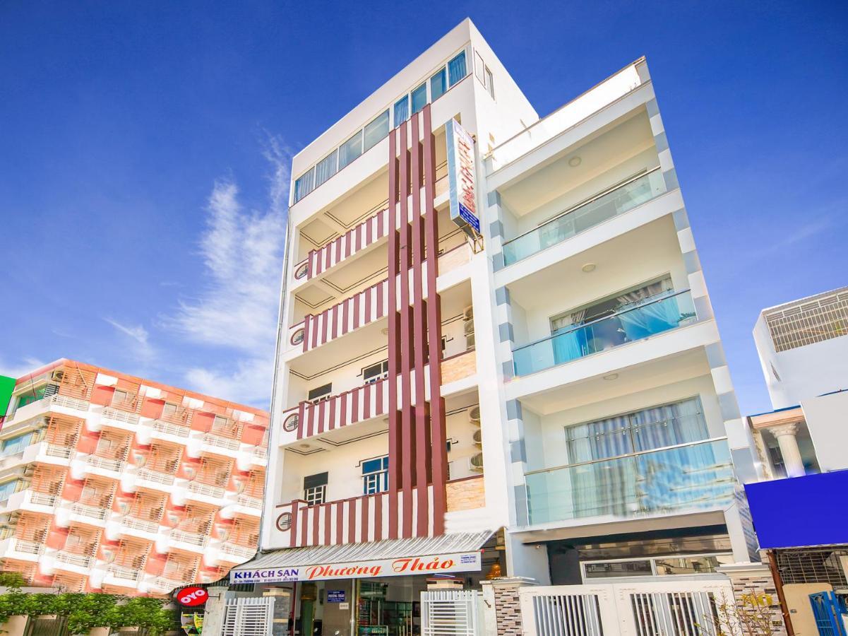 Oyo 898 Phuong Thao Hotel Nha Trang Buitenkant foto